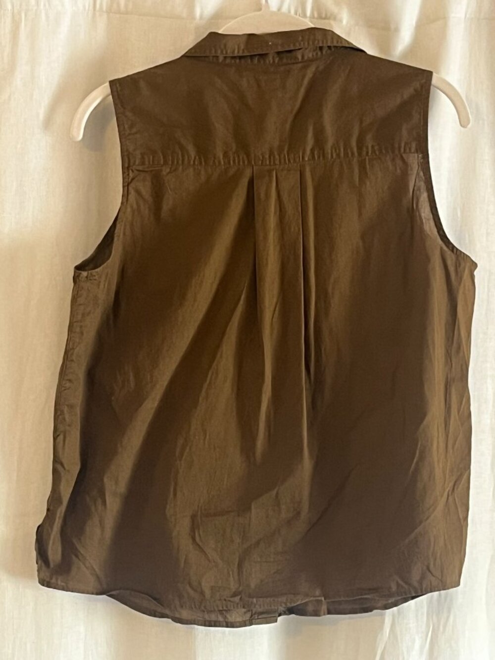 Button Top - Picture 2 of 3